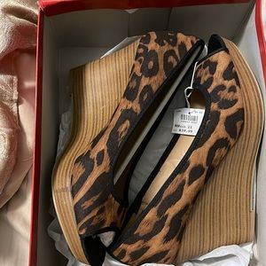 American Eagle wedges